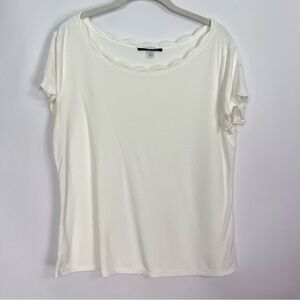 T Tahari Ivory Scalloped Neck Blouse Sz XL short sleeves